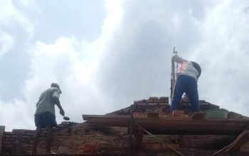 Revitalisasi Sekolah di Tubaba Disorot: Pengawas Absen, Pekerja Tak Gunakan APD