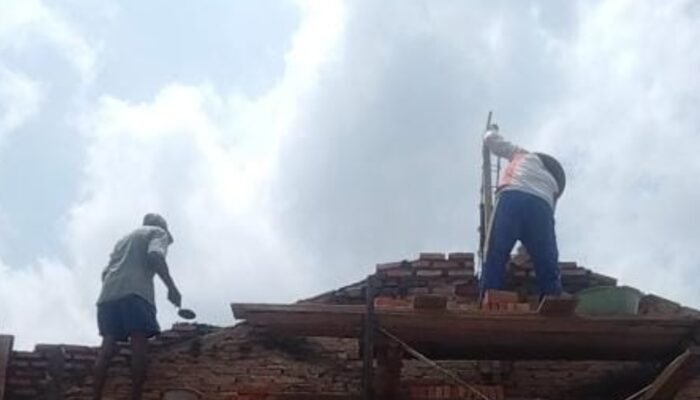 Revitalisasi Sekolah di Tubaba Disorot: Pengawas Absen, Pekerja Tak Gunakan APD